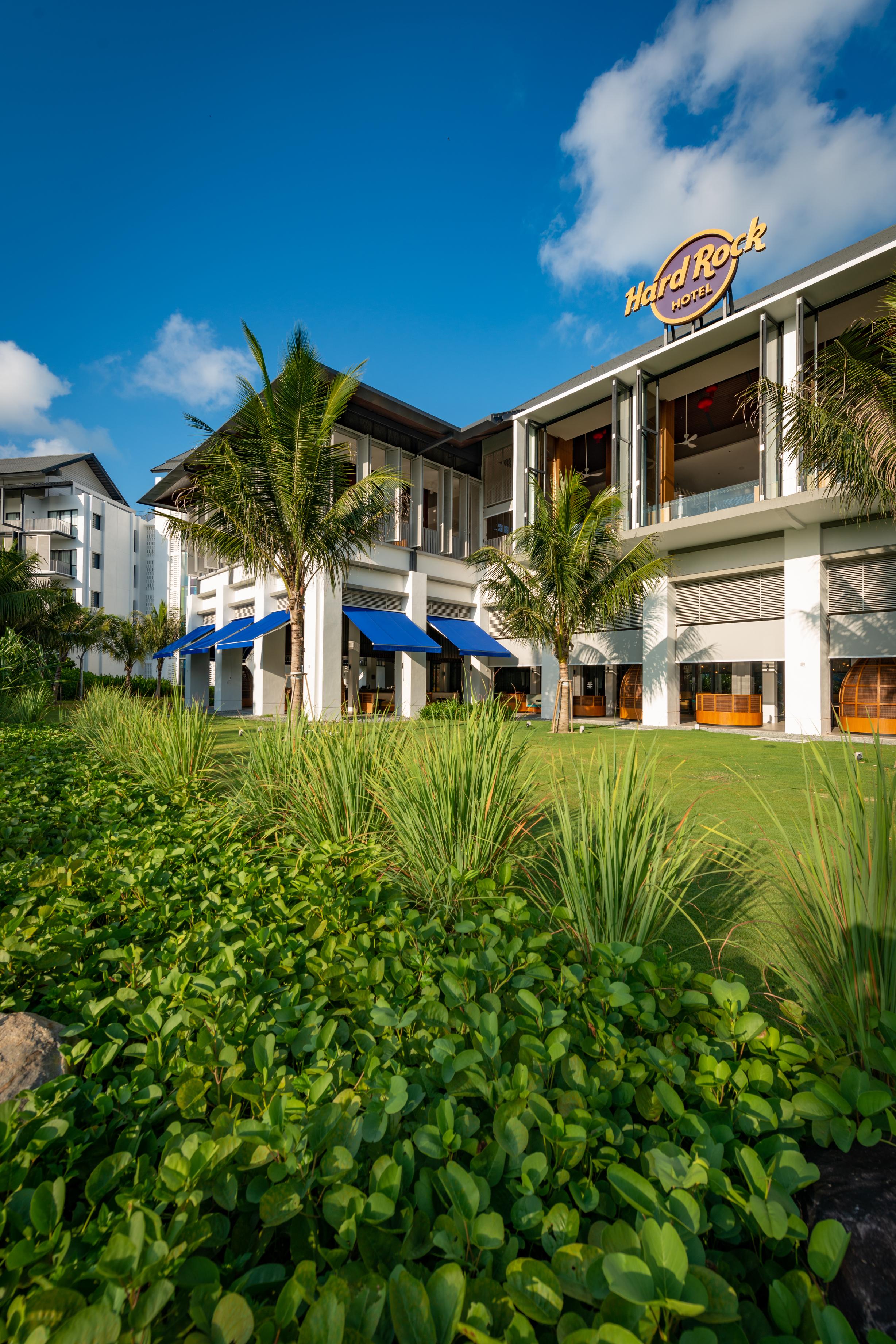 Hard Rock Hotel Desaru Coast Exterior foto The Village